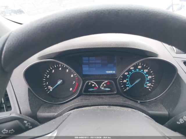 2015 Ford Escape Se მანქანა იყიდება აუქციონზე, vin: 1FMCU0GX1FUB05390, აუქციონის ნომერი: 44561811