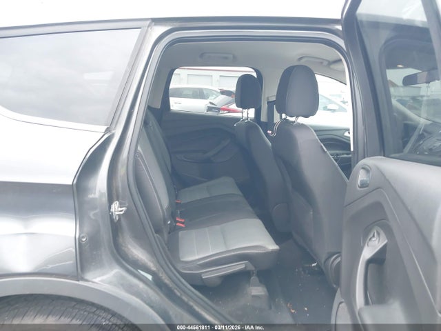 2015 Ford Escape Se მანქანა იყიდება აუქციონზე, vin: 1FMCU0GX1FUB05390, აუქციონის ნომერი: 44561811