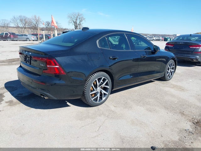 Aukcja sprzedaży 2020 Volvo S60 T6 Momentum, vin: 7JRA22TKXLG057049, numer aukcji: 44561823