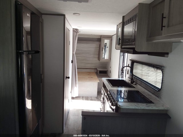 Продажа на аукционе авто 2024 Coleman Coleman, vin: 4YDTCMJ2XRH939034, номер лота: 44561834