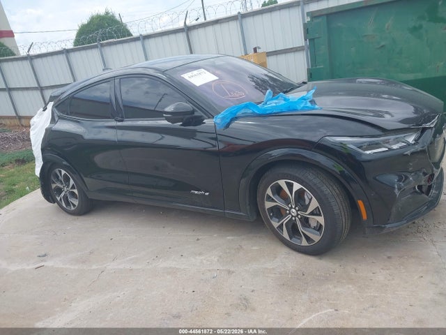 Ford Mustang Mach-e Premium 2023 3FMTK3RM4PMA30264 Image 13