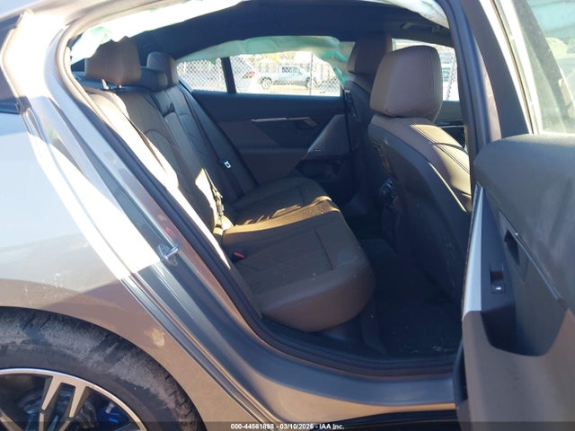Продаж на аукціоні авто 2025 Bmw 550e Xdrive, vin: WBA13FK09SCU34654, номер лоту: 44561898