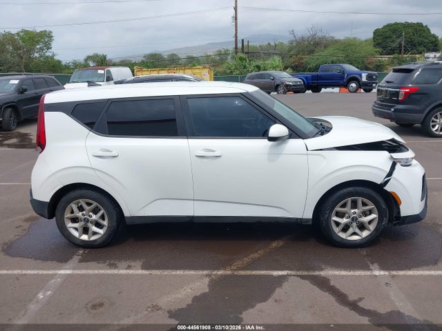 KIA SOUL LX 2022 KNDJ23AU2N7159361 Image 13