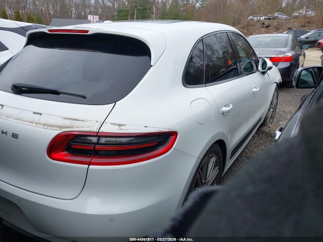 2015 PORSCHE MACAN WP1AB2A53FLB72534 Photo 3