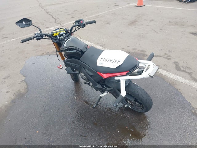 Kawasaki Br125 J 2023 JKABRRJ19PDA26543 Image 3