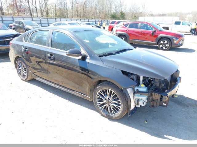 44561943 :رقم المزاد ، 3KPF54AD6RE702669 vin ، 2024 Kia Forte Gt-line مزاد بيع
