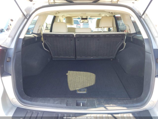 44561969 :رقم المزاد ، 4S4BRCLC0E3264777 vin ، 2014 Subaru Outback 2.5i Limited مزاد بيع