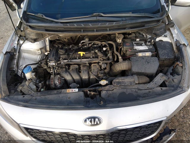 KIA FORTE LX 2017 3KPFK4A70HE092687 Image 10