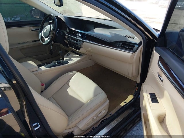 Продажа на аукционе авто 2013 Lexus Es 350, vin: JTHBK1GG0D2032645, номер лота: 44562032