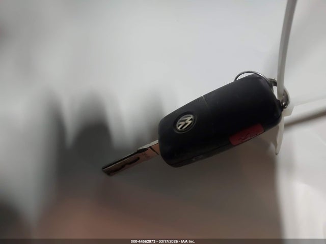 Продажа на аукционе авто 2017 Volkswagen Passat 1.8t R-line, vin: 1VWDT7A37HC056695, номер лота: 44562073