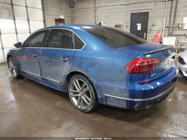 Продажа на аукционе авто 2017 Volkswagen Passat 1.8t R-line, vin: 1VWDT7A37HC056695, номер лота: 44562073