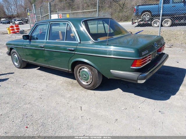 1979 Mercedes-benz 300d მანქანა იყიდება აუქციონზე, vin: 12313012112218, აუქციონის ნომერი: 44562080