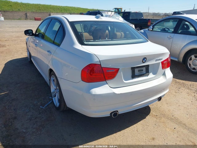 2010 BMW 335I WBAPM7G59ANL89672 Photo 2
