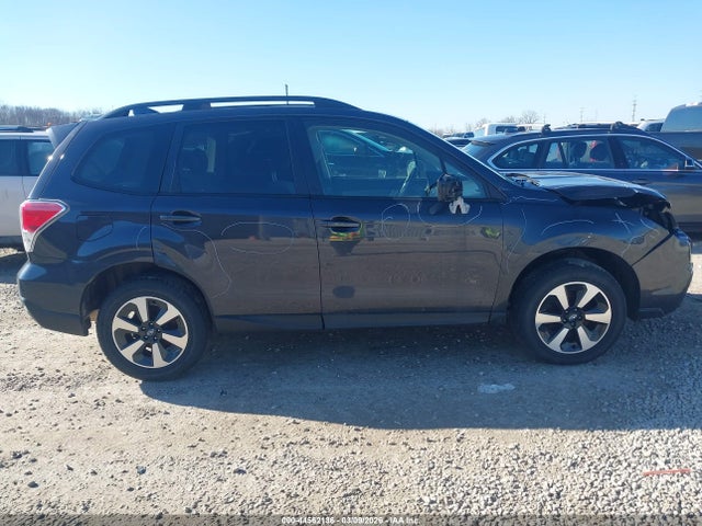 44562136 :رقم المزاد ، JF2SJAGCXHH419693 vin ، 2017 Subaru Forester 2.5i Premium مزاد بيع