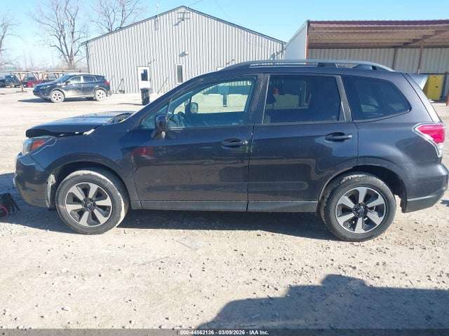 44562136 :رقم المزاد ، JF2SJAGCXHH419693 vin ، 2017 Subaru Forester 2.5i Premium مزاد بيع