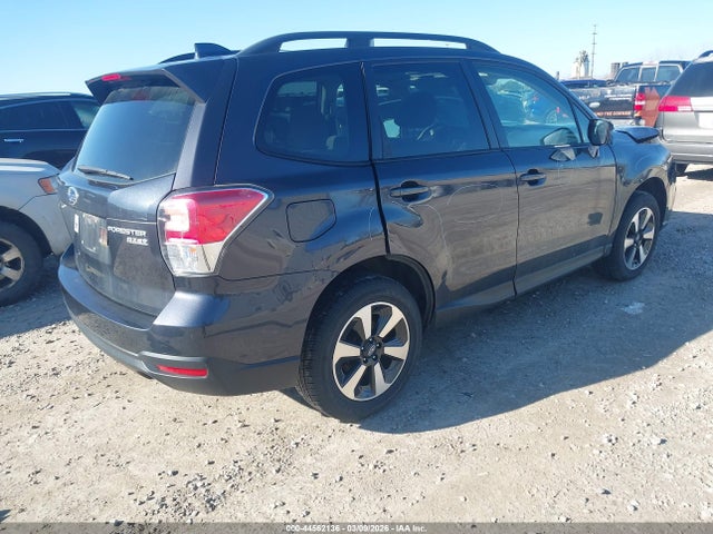44562136 :رقم المزاد ، JF2SJAGCXHH419693 vin ، 2017 Subaru Forester 2.5i Premium مزاد بيع