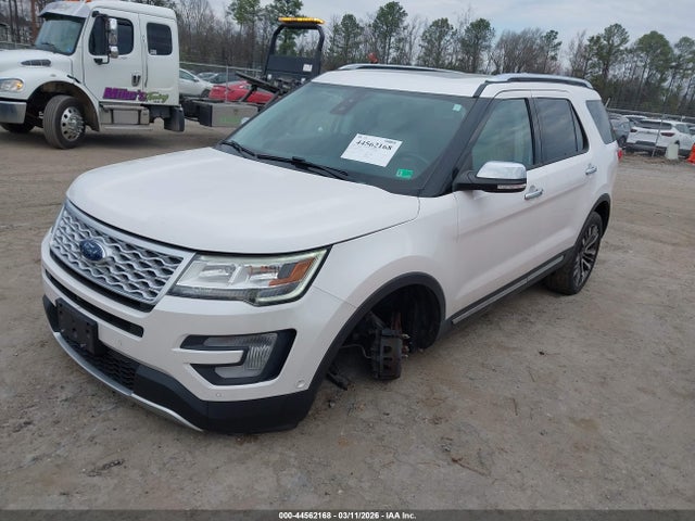Ford Explorer Platinum 2017 1FM5K8HT2HGD35840 Image 2