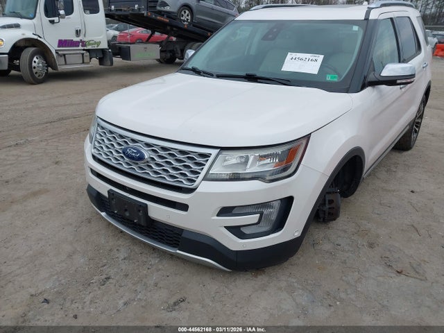 Ford Explorer Platinum 2017 1FM5K8HT2HGD35840 Image 6