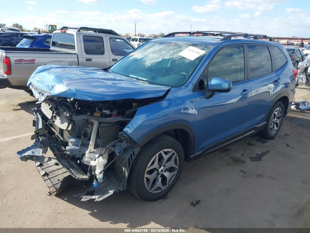 Продаж на аукціоні авто 2020 Subaru Forester Premium, vin: JF2SKAJCXLH580771, номер лоту: 44562196