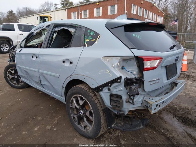 2018 SUBARU CROSSTREK JF2GTADC0J8272133 Photo 2