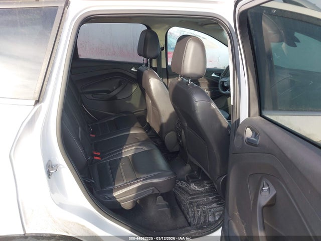 1FMCU9J90HUA34202 Ford Escape Titanium