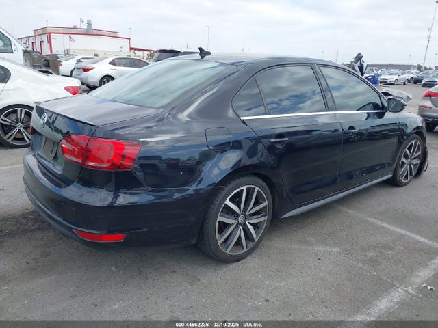 3VW4T7AJ6EM216445 Volkswagen Jetta Gli Autobahn W/nav