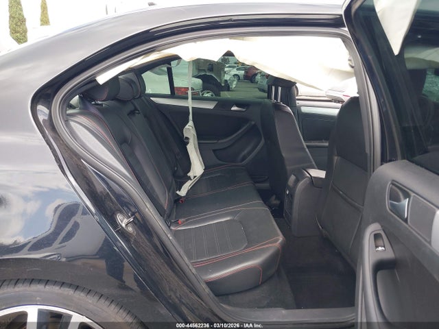 3VW4T7AJ6EM216445 Volkswagen Jetta Gli Autobahn W/nav