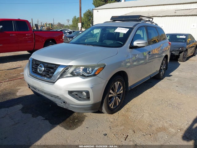 Nissan Pathfinder Sv 2017 5N1DR2MN0HC605165 Image 2