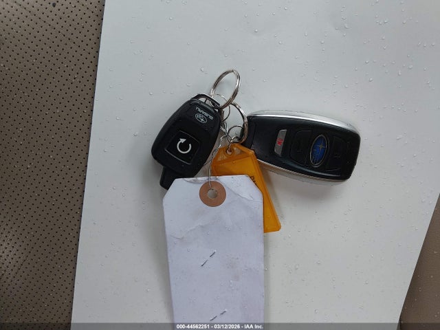 Aukcja sprzedaży 2017 Subaru Outback 3.6r Limited, vin: 4S4BSENC9H3299920, numer aukcji: 44562251