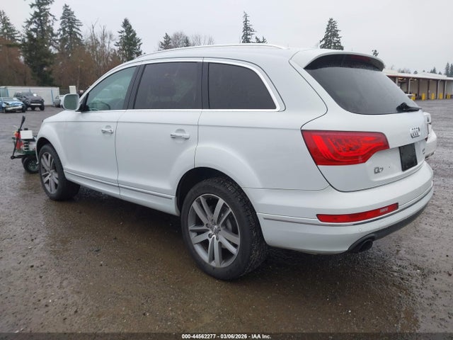 2013 AUDI Q7 WA1LGAFE8DD010138 Photo 2