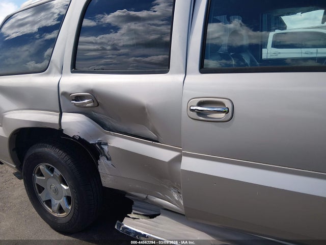 Продажа на аукционе авто 2005 Cadillac Escalade Standard, vin: 1GYEK63N85R145438, номер лота: 44562294