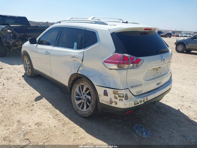 2015 Nissan Rogue Sl მანქანა იყიდება აუქციონზე, vin: 5N1AT2MTXFC757549, აუქციონის ნომერი: 44562307