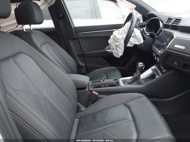 2021 AUDI Q3 WA1EECF3XM1128525 Photo 4