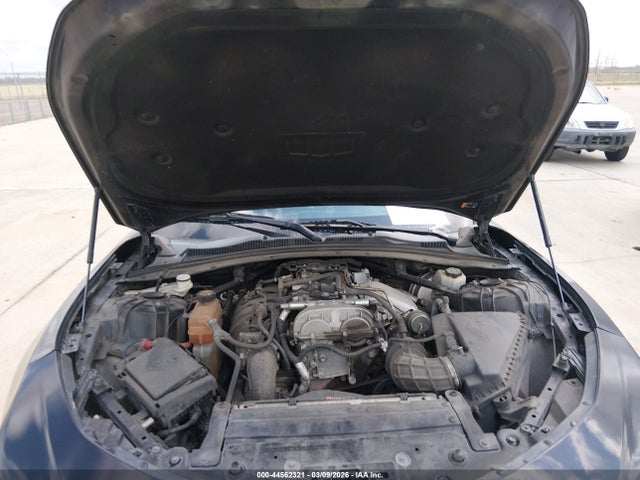 1G1FB3DXXK0139500 Chevrolet Camaro 1lt