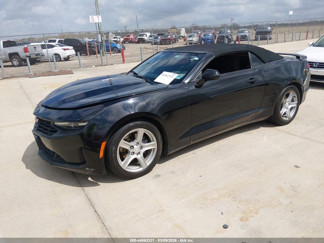 1G1FB3DXXK0139500 Chevrolet Camaro 1lt