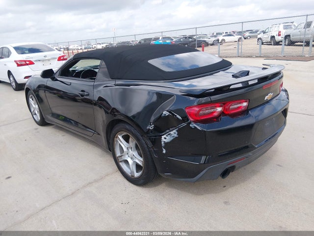 1G1FB3DXXK0139500 Chevrolet Camaro 1lt