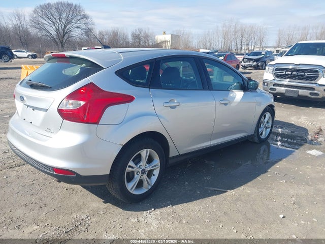 Ford FOCUS SE 2014 1FADP3K20EL458968 Image 4
