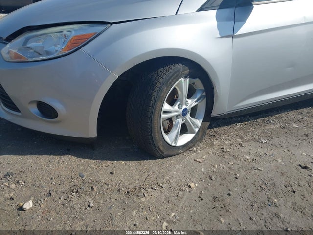 Ford FOCUS SE 2014 1FADP3K20EL458968 Image 6