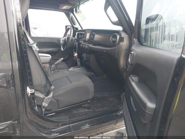 2020 JEEP WRANGLER UNLIMITED 1C4HJXDG4LW135127 Photo 4