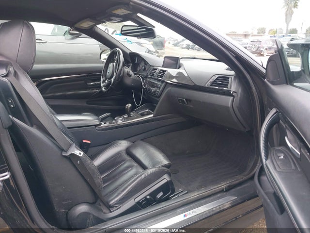 2015 BMW M4 WBS3U9C54FJ967686 Photo 4