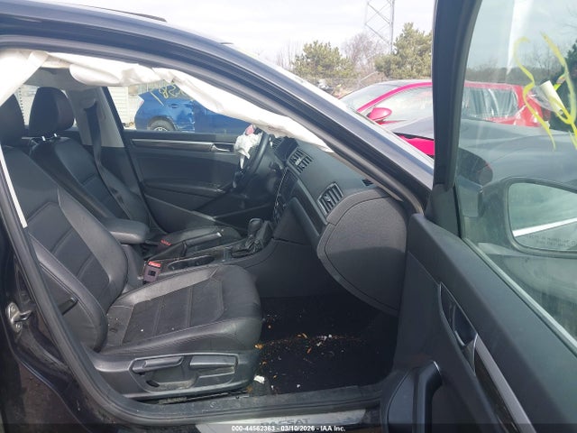 Продажа на аукционе авто 2018 Volkswagen Passat 2.0t Se, vin: 1VWBA7A37JC003529, номер лота: 44562363