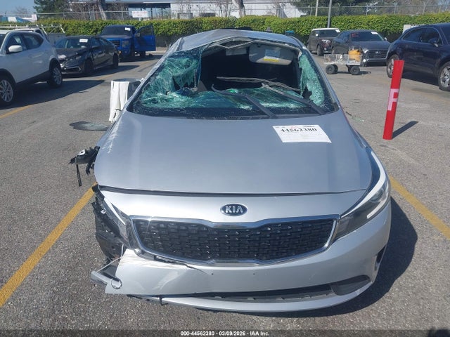 KIA FORTE LX 2017 3KPFL4A78HE021816 Image 12