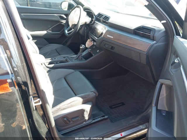 2022 AUDI Q3 WA1EECF37N1074036 Photo 4