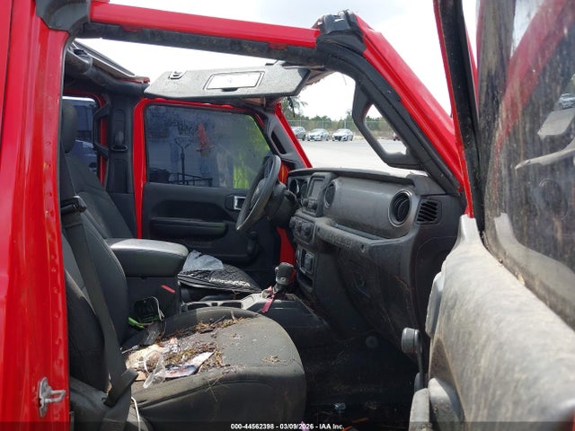 1C4HJXDN8MW557613 Jeep Wrangler Unlimited Sport 4x4