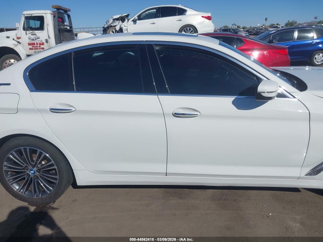 BMW 530e Iperformance 2018 WBAJA9C50JB034276 Image 14