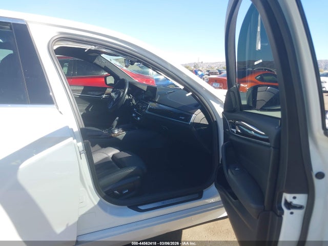 BMW 530e Iperformance 2018 WBAJA9C50JB034276 Image 5