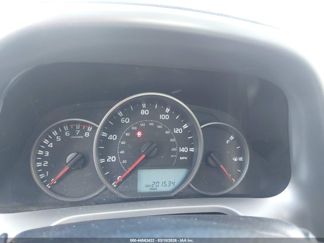 JTMZFREV7GJ083865 Toyota RAV4 LE