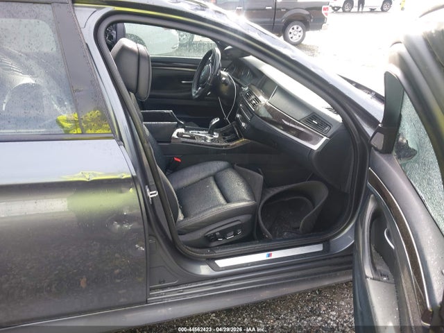 WBA5B1C52FG127147 BMW 535i