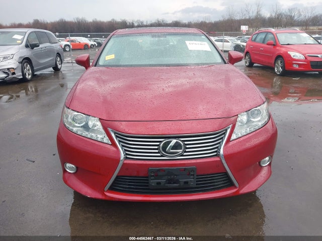 Продажа на аукционе авто 2013 Lexus Es 350, vin: JTHBK1GGXD2051221, номер лота: 44562467