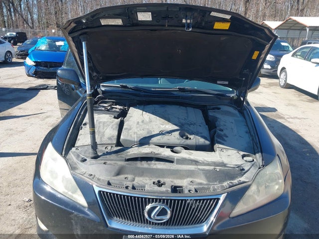 44562527 :رقم المزاد ، JTHCK262965001766 vin ، 2006 Lexus Is 250 مزاد بيع
